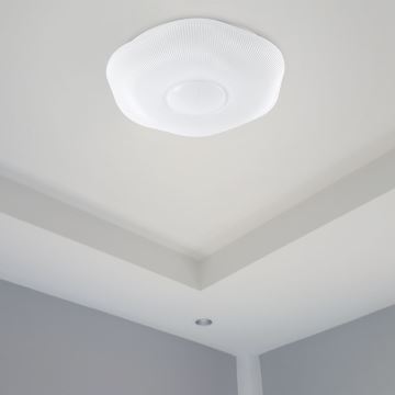 LED Pritemdomas lubinis šviestuvas LED/60W/230V 3000-6500K 50 cm balta + nuotolinio valdymo pultas