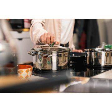 Tefal - Puodas su dangteliu COOK EAT 18 cm