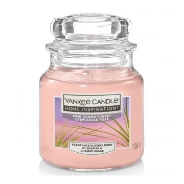 Yankee Candle - Kvapi žvakė PINK ISLAND SUNSET mažas 104g 20-30 valandos