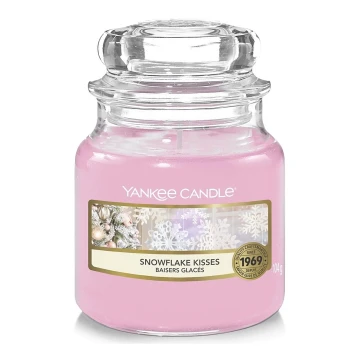 Yankee Candle - Kvapi žvakė SNOWFLAKE KISSES mažas 104g 20-30 valandos